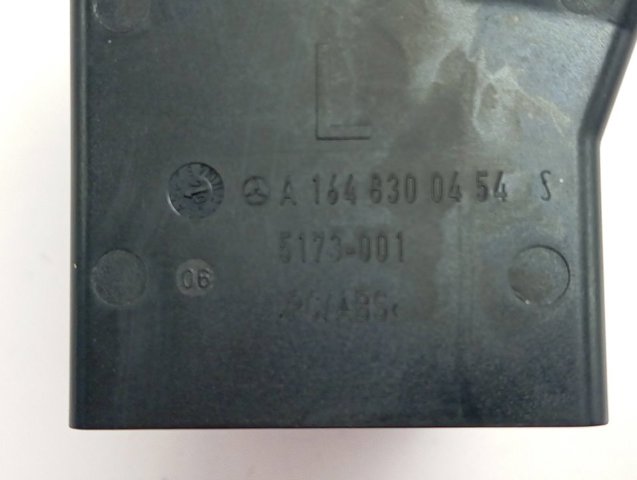 Купити A1648300454 Mercedes 