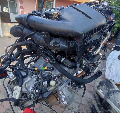 Двигун у зборі Peugeot/Citroen BH01