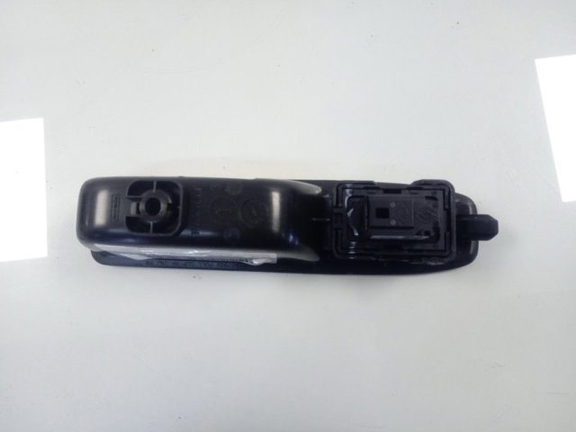 254218388R Renault (RVI) Кнопка підйомника заднього скла