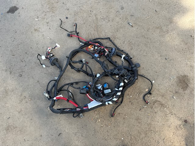 148905810E Tesla 