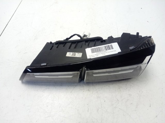 9835300680 Peugeot/Citroen Задня ліва внутрішня фара