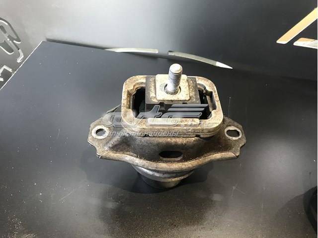 Подушка (опора) двигуна, передня Land Rover AH226A003BA ціна, від 39.55 USD