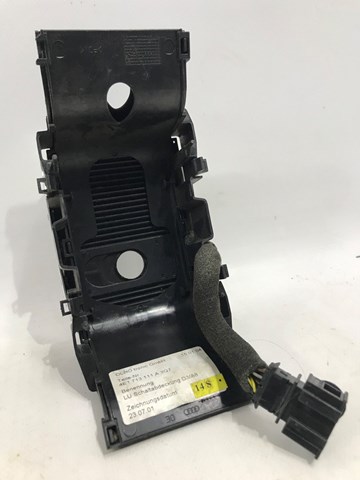  VAG 4E1713111A ціна, від 50.66 USD
