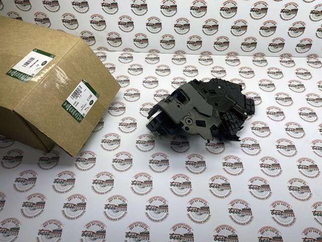 Замок дверки правої передньої LR078708 Land Rover