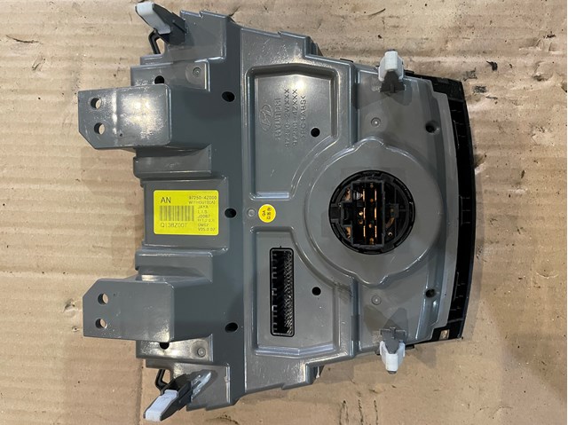 972504Z000 Hyundai/Kia 
