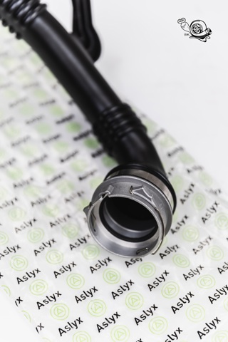 Купити EBY413252A1233 Glossyautoparts Шланг/патрубок интеркуллера