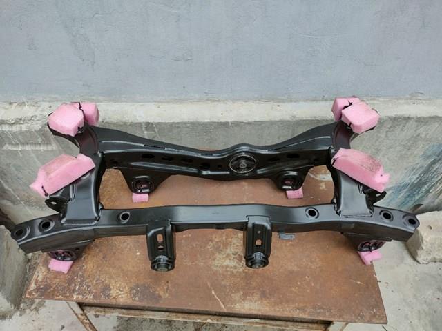 Купити 554052S100 Hyundai/Kia Балка задньої підвіски, підрамник