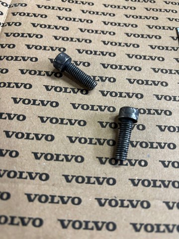 60111689 Volvo 