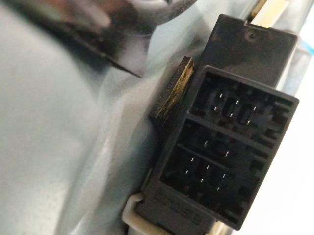 Ремкомплект механізму склопідіймача передніх дверей 6L3837751 VAG