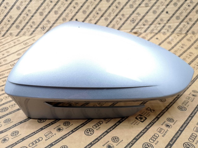 Купити 5LB857537AGRU VAG 