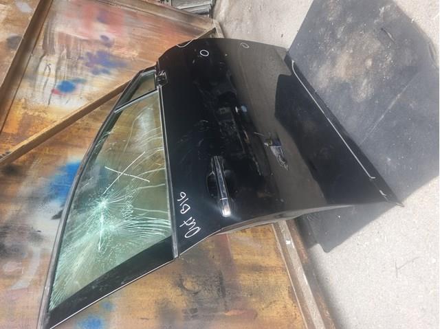 Дверка передня права Subaru 60009AN02A9P