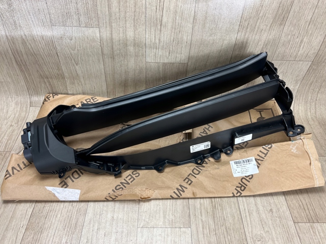 9J1121754D Porsche 
