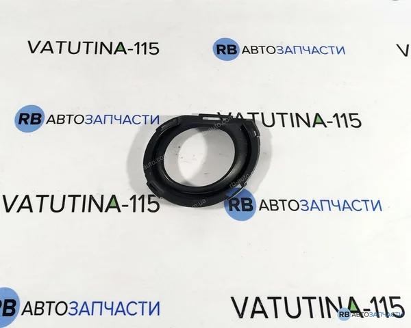 Обід (окантовка) фари протитуманної, лівої FP7410981 FPS