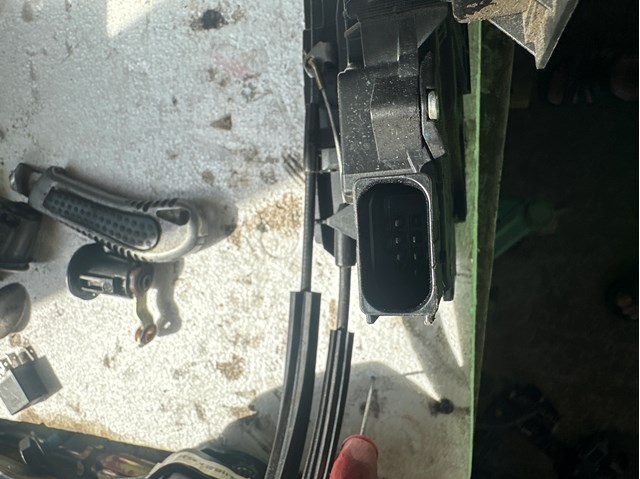 Купити 1356367080 Fiat/Alfa/Lancia Замок задньої лівої двостулкової двері
