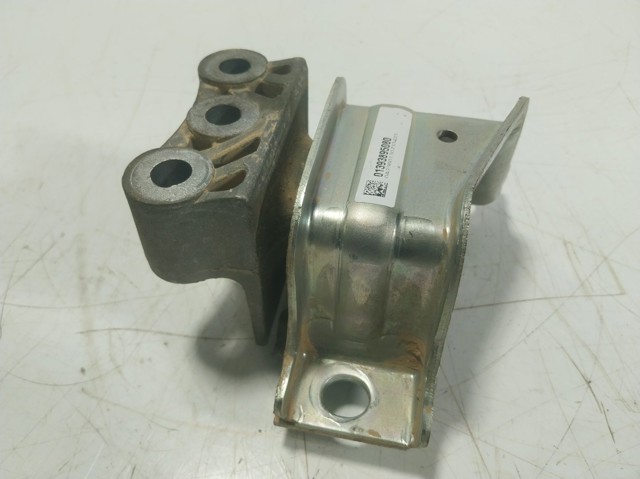 30607010800 Magneti Marelli Ліва опора двигуна