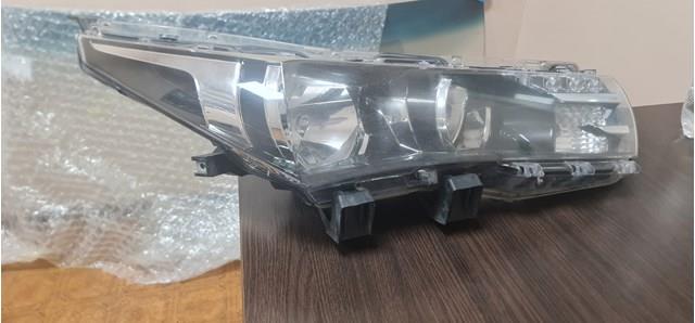 Основна фара - вставка Toyota 8111002E7100 ціна, від 83.33 USD
