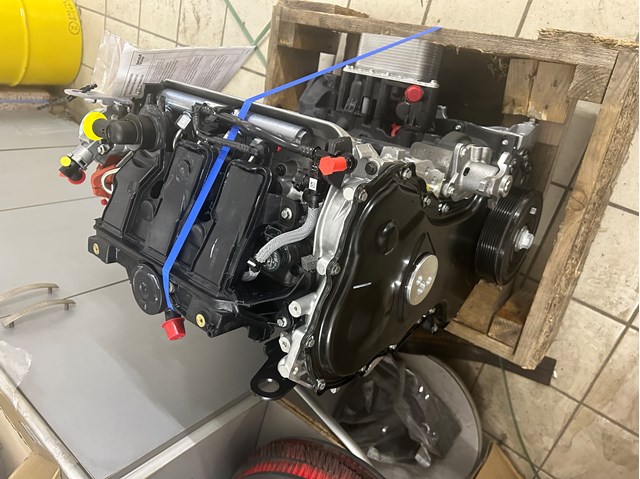  Renault (RVI) 8201604715 ціна, від 15504.51 USD