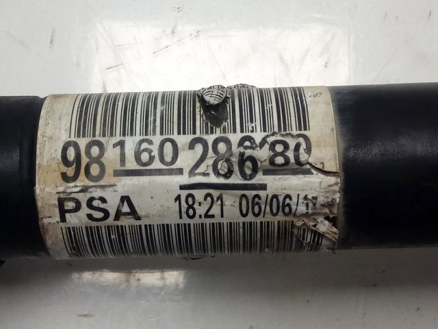 Піввісь права 9816028680 Peugeot/Citroen