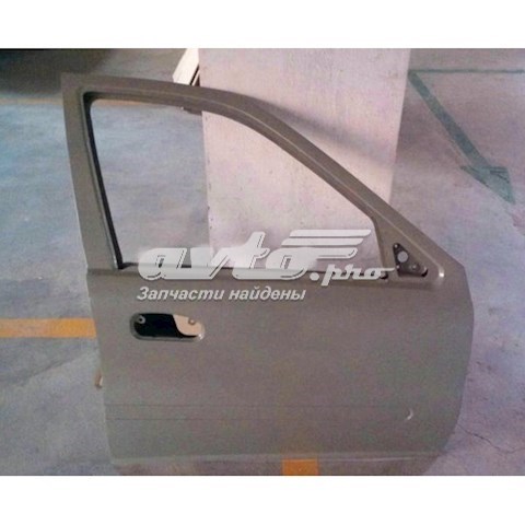 Двері праві передні 6101040180001 Geely