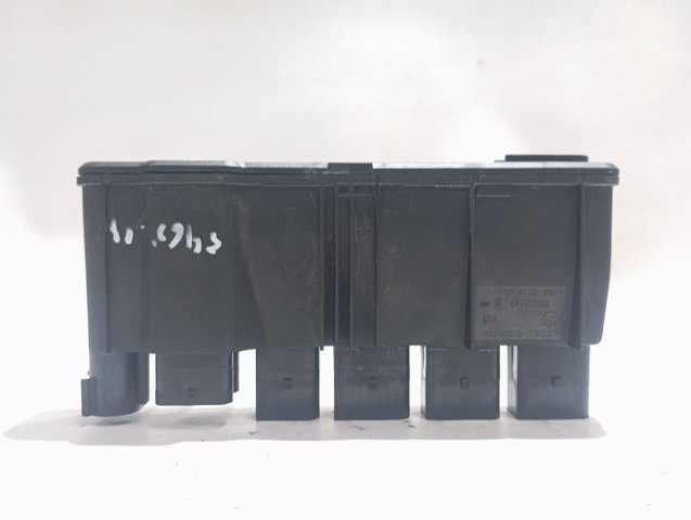 Купити 18576710 BMW 