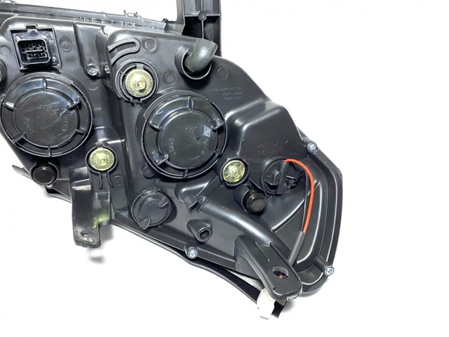 101700109301 Geely Фара дальнього світла в зборі