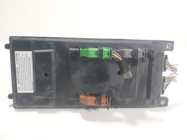 Коробка запобіжників Land Rover LR028902 ціна, від 104.97 USD