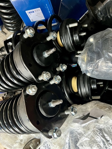 Купити 52089770AD Chrysler Гвинтова пружина підвіска