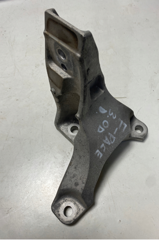 Land Rover LR090475 ціна, від 123.31 USD