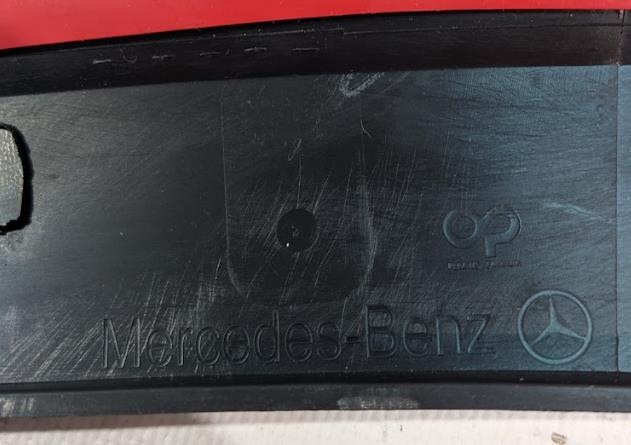 A2478850322 Mercedes Молдинг арки колеса заднього, правий