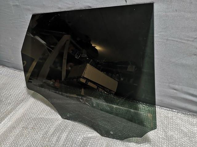 Купити LR043951 Land Rover Скло задніх дверей, правих