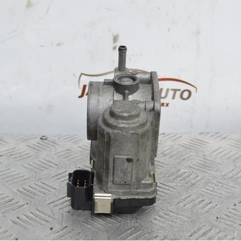 Дросільна заслінка 055559227 General Motors