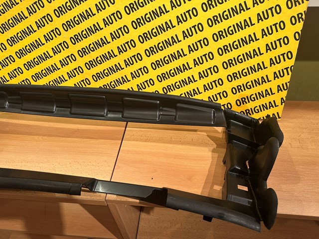 Купити BJ328327AE Land Rover Повітропровід радіатора