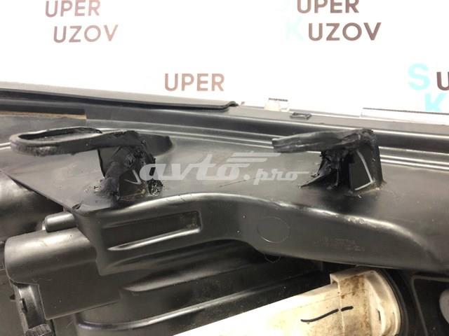 Фара дальнього світла в зборі Hyundai/Kia 92101B0701