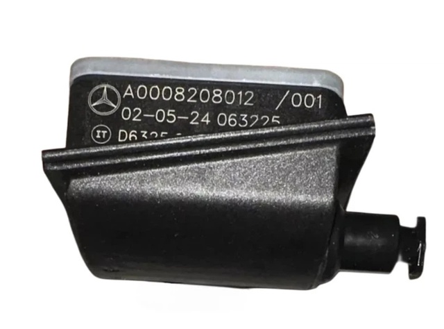 Мотор-привод відкриття лючка бака Mercedes A0008208012 ціна, від 64.27 USD