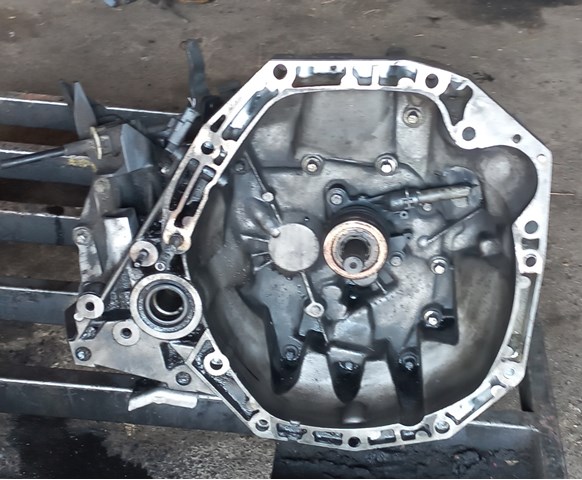 МКП в зборі Renault (RVI) JH3175 ціна, від 114.15 USD
