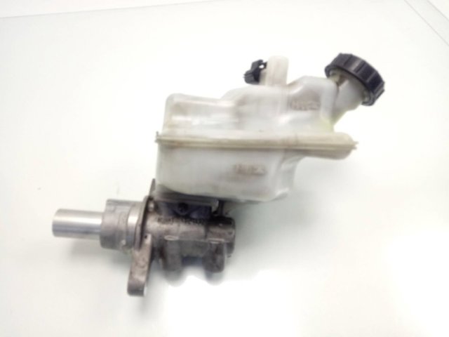 Бачок ГГЦ Ford 0204051174 ціна, від 7.98 USD