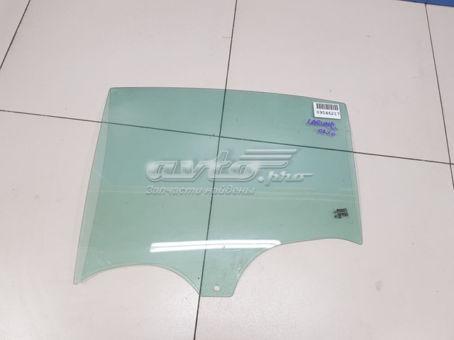 Скло задньої двері лівої Pilkington GS5635D303P ціна, від 19.68 USD