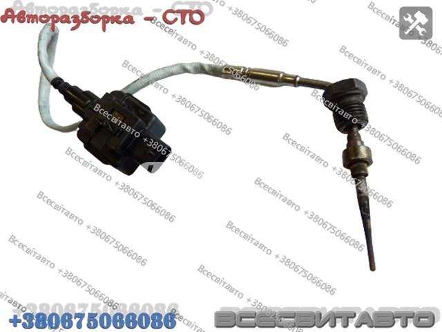  Mercedes Q002 ціна, від 44.88 USD