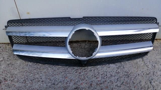 Решітка радіатора 1308849 Autotechteile