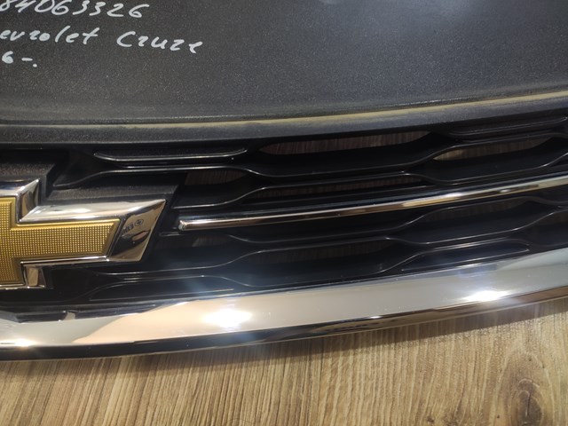 Облицювання радіатора General Motors 84063326 ціна, від 76.02 USD