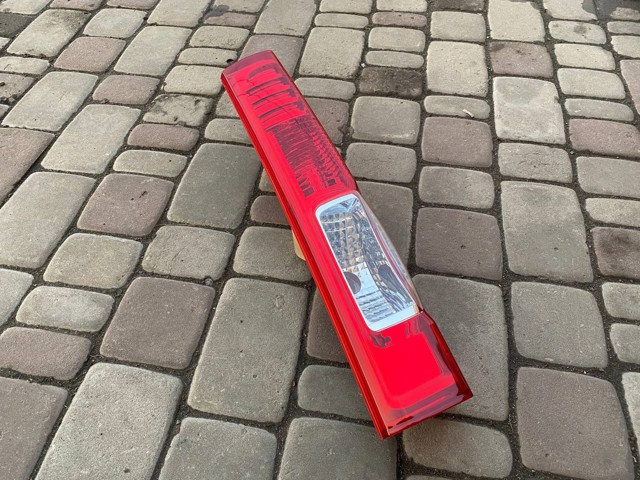 Задня права фара 6027880E Polcar