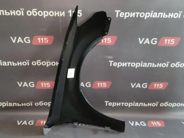 Бічна частина передня ліва FPS FP1224311