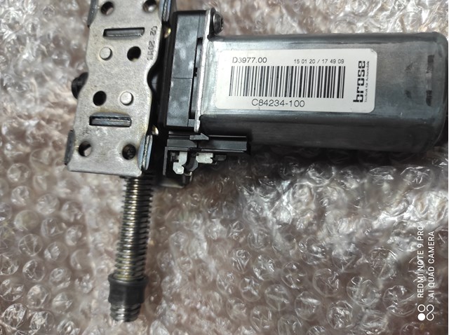  Land Rover LR154976