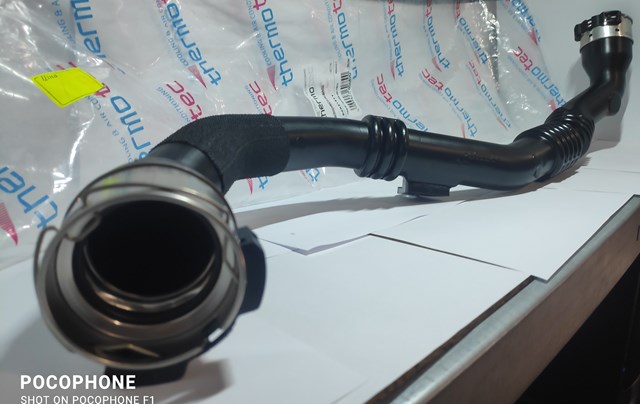 Шланг/патрубок інтеркулера, лівий DCR212TT Thermotec