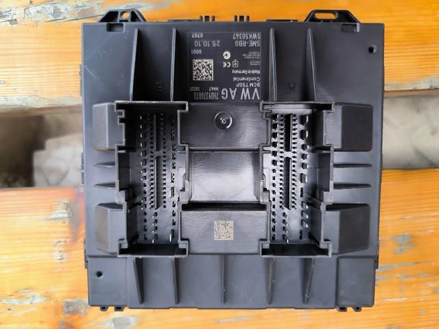 7H0937087PZ0F VAG Блок комфорту