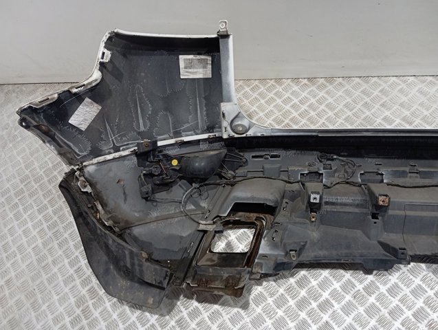 Бампер задній Land Rover LR058059