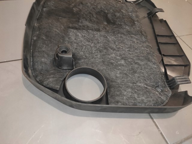 7810800 BMW Екран двигуна