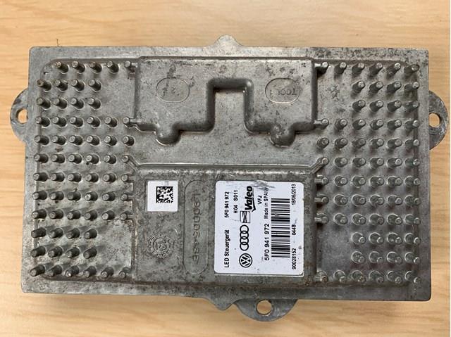Модуль управління світлом фар VAG 5F0941972 ціна, від 28.22 USD