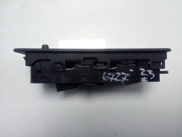 FK7214540AC Land Rover Кнопки переднього лівого склопід'ємника