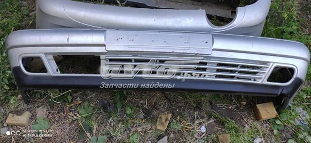 Передній бампер A2108850125 Mercedes